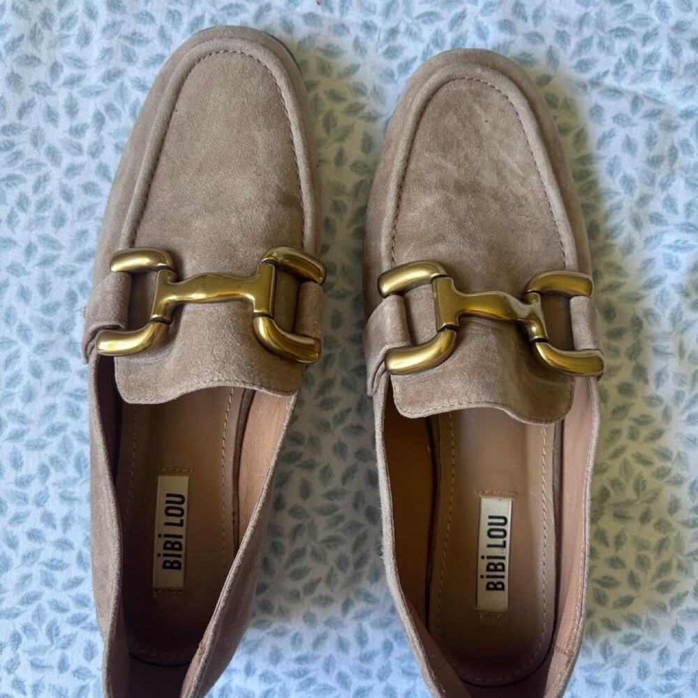 Bibi lou tan suede loafers